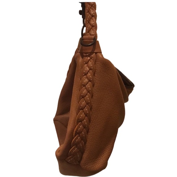 Bottega Veneta Bag🌸 - Picture 6 of 8